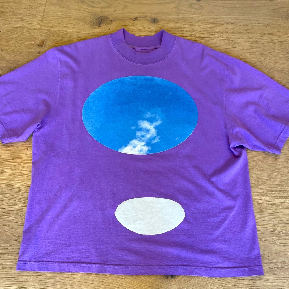 YE // LIMITED // JESUS IS KING // THE SHIRT // UNISEX MENS MEDIUM // OVERSIZED